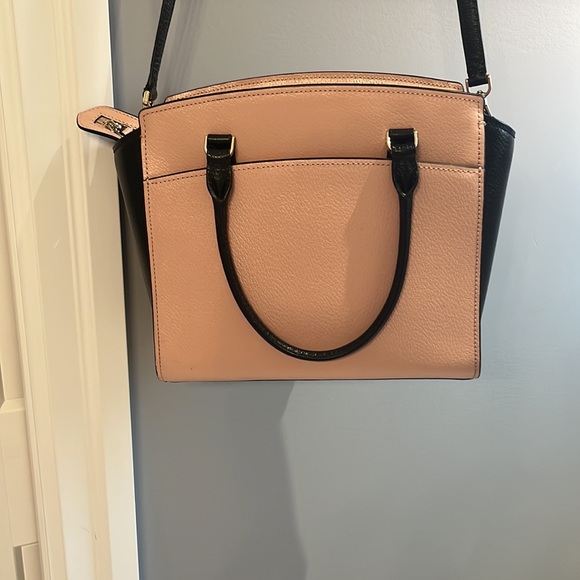 Kate Spade ♠️ purse - Picture 2 of 3